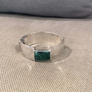 Gorgeous bracelet- beautiful craftsmanship that looks amazing on - jade & silver